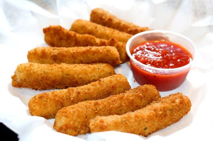  10  mozza sticks
